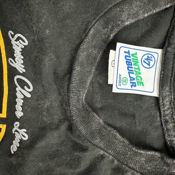 Stoney Clover Lane Vintage Black T-Shirt - Picture 2 of 3